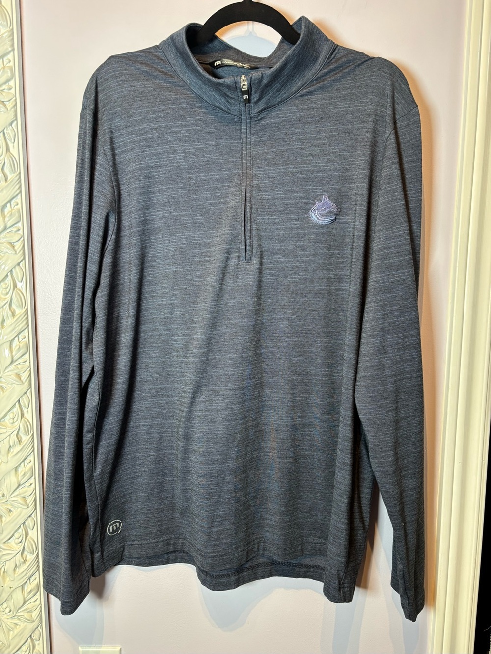 Travis Mathew Men's Heather Charcoal Quarter-Zip Pullover